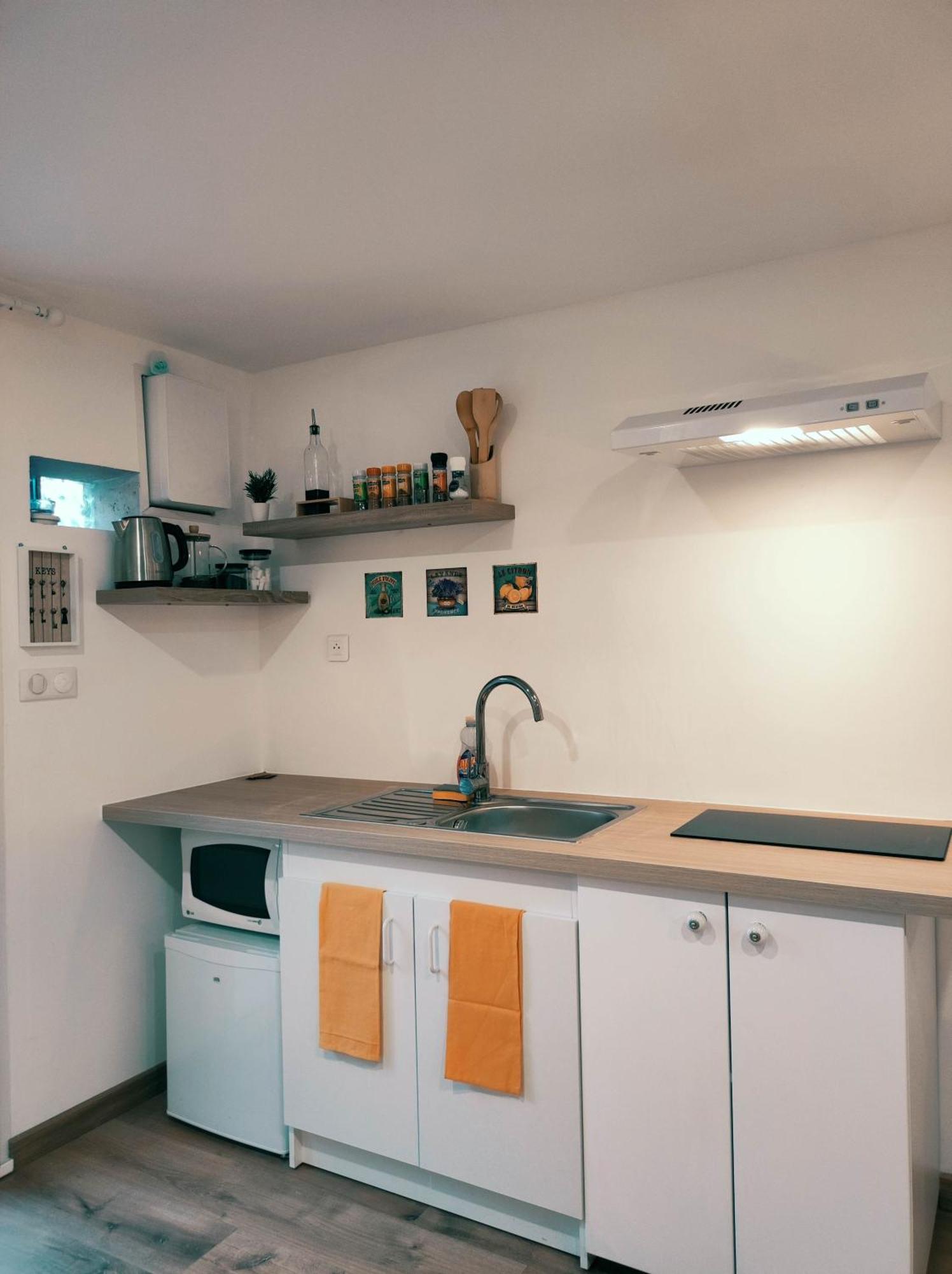 Studio Avec Clim Et Terrasse Proche Du Centre Ville D'אביניון חדר תמונה